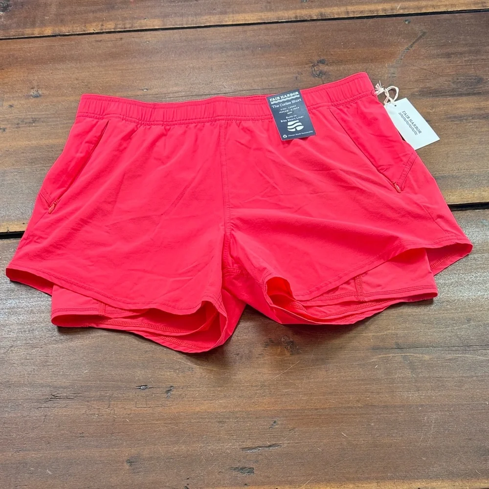 Women's Fair Harbour Shorts Size Large Coral Built in Biker Short Nylon Blend‎